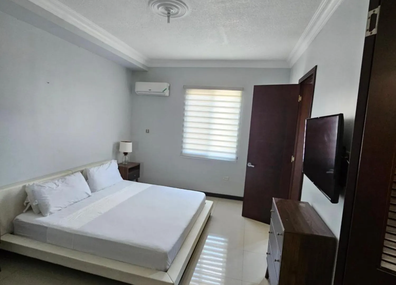 Ac Hotel Neighbors Luxury 1 Bedroom Uptown Kingston Apartment Jamaica