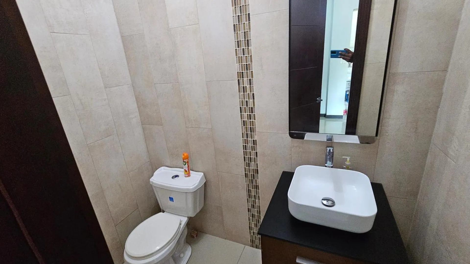 Ac Hotel Neighbors Luxury 1 Bedroom Uptown Kingston Apartment 0*,